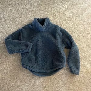 EUC comfy sweatshirt